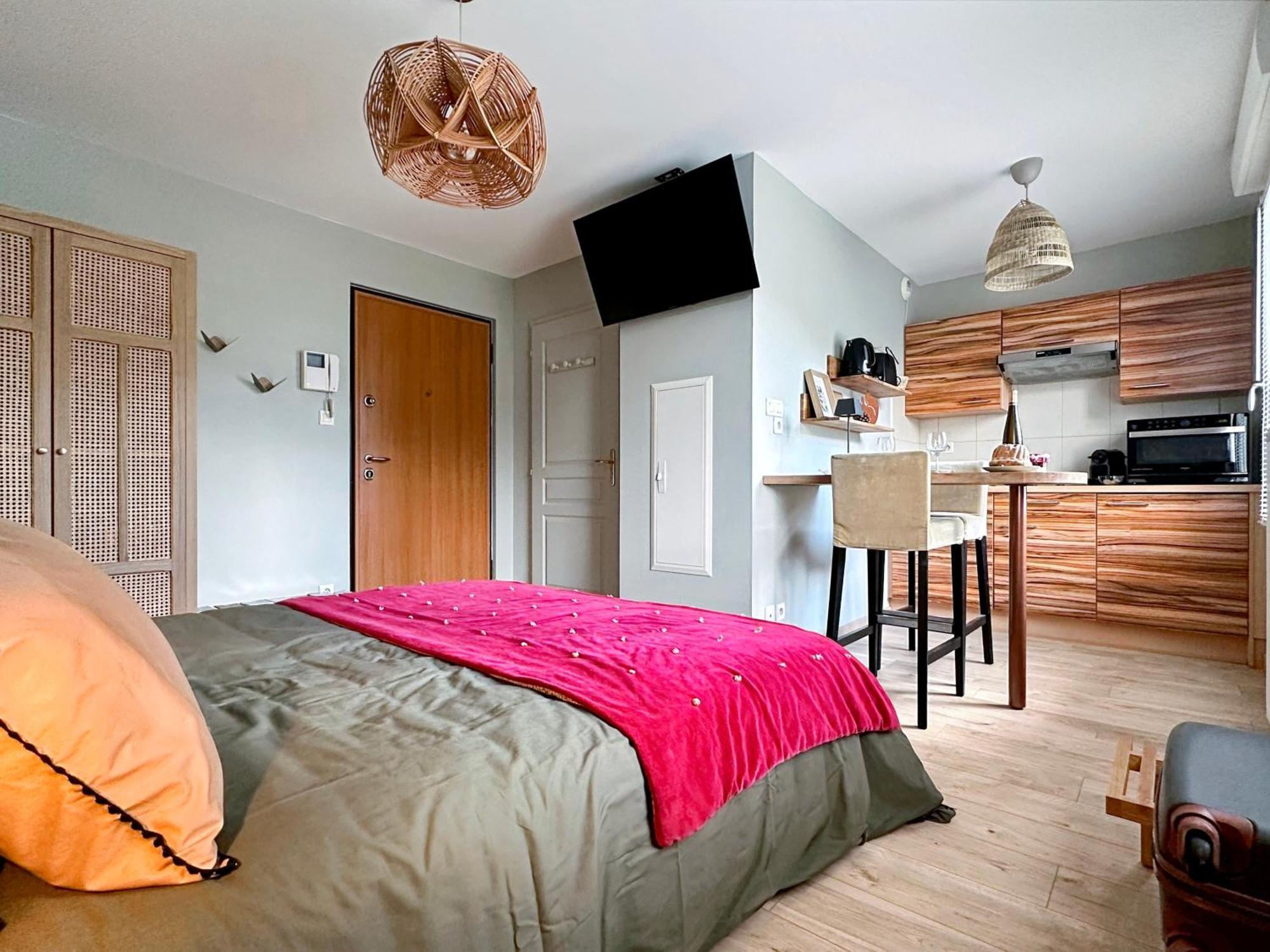 Charmant Studio Avec Parking Eguisheim Esterno foto